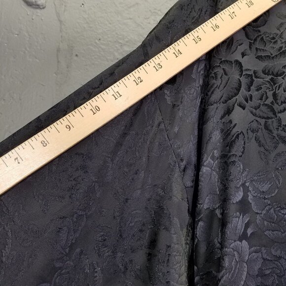 Vtg Victoria Secret Gold Label Robe One Size Satin Rose Black Purple Tie Kimono - Picture 14 of 15